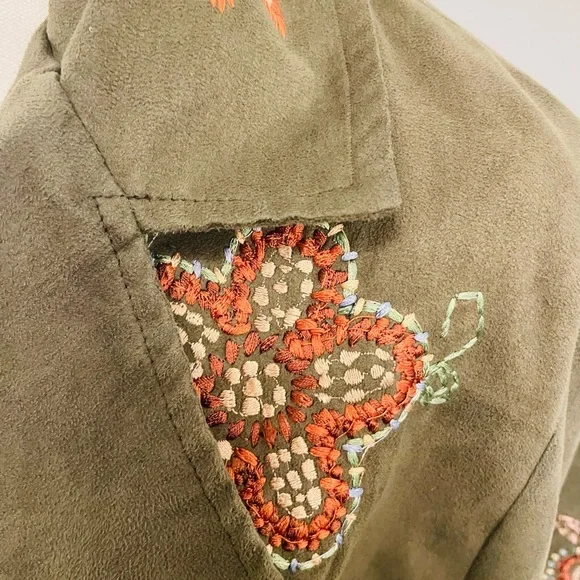 Parsley & Sage Olive Green Embroidered Floral Jacket - Picture 5 of 11